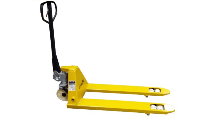 PORTA PALETES (2.5T) RODAS NYLON - POWERED